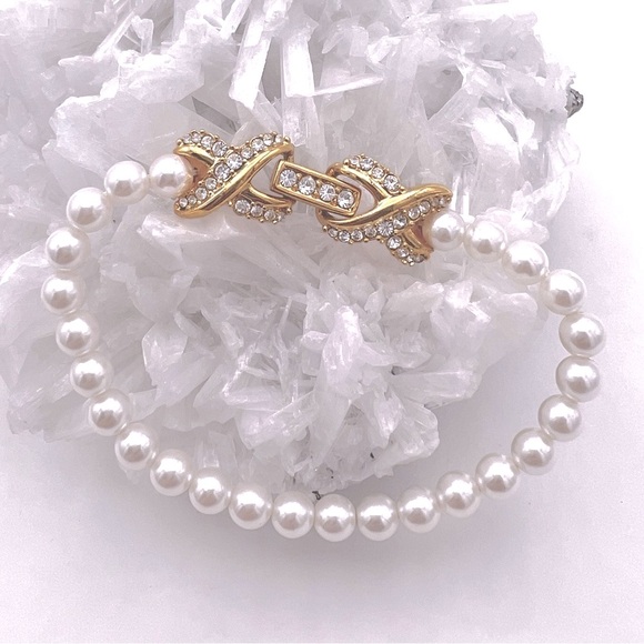 NWOT Nordstrom Pearl Bracelet with Gold Vermeil and Crystal X Closure - Picture 3 of 9